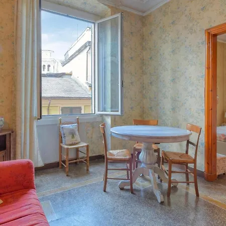 3 Bedroom Awesome In Apartment